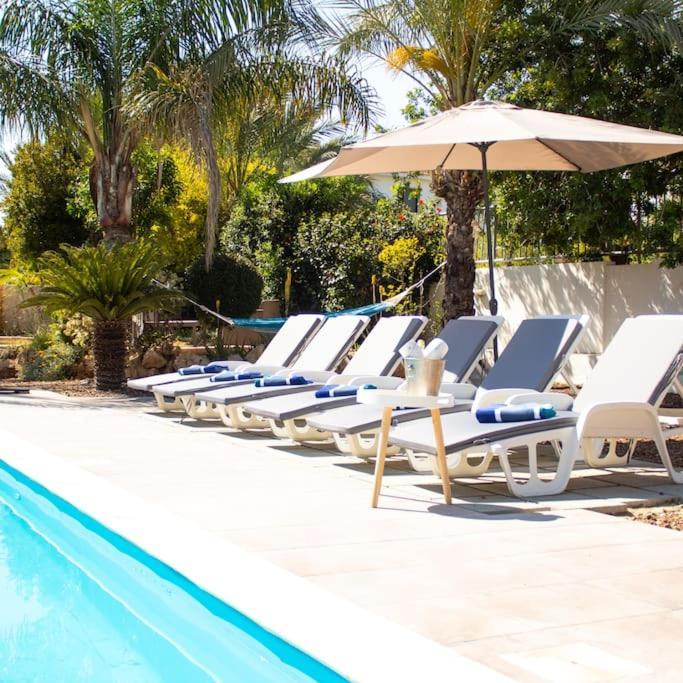 Villa Artemis Larnaca Luaran gambar
