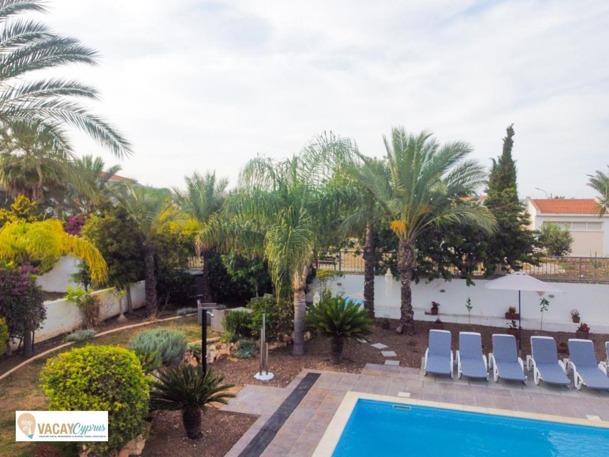 Villa Artemis Larnaca Luaran gambar